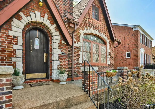 Photo 3 of Single Family Residence at 7414 Bruno Ave, Saint Louis, MO 63117 | MLS# MIS25020122 | | Sold on 2025-05-23