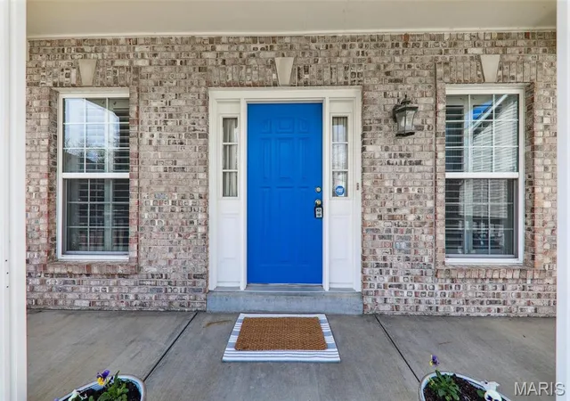 Photo 4 of Single Family Residence at 6169 Arbor Green Dr, Saint Louis, MO 63129 | MLS# MIS25020777 | | Sold on 2025-05-22