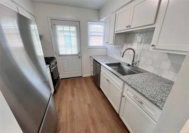 Photo 4 of Multi Family at 10744 Tropic Dr #44 & 46, Saint Ann, MO 63074 | MLS# MIS25021080 | | Sold on 2025-04-30