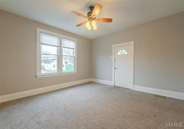 Photo 1 of Single Family Residence at 338 Horn Ave, Saint Louis, MO 63125 | MLS# MIS25021172 |  | Sold on 2025-06-17