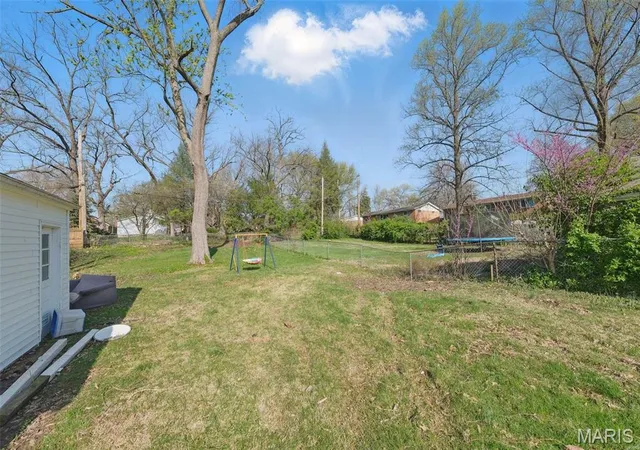 Photo 3 of Single Family Residence at 3443 Lindscott Ave, Saint Louis, MO 63114 | MLS# MIS25021330 |  | Sold on 2025-05-23