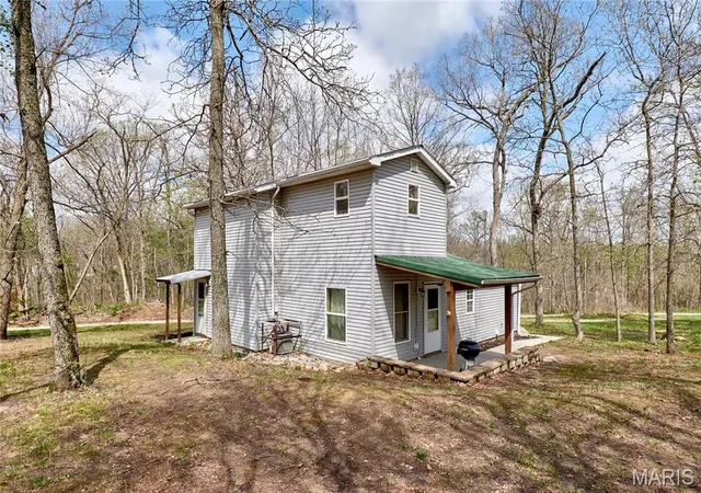 Photo 5 of Single Family Residence at 43139 Deerview Trail, Monroe City, MO 63456 | MLS# MIS25021540 |  | Sold on 2025-10-31