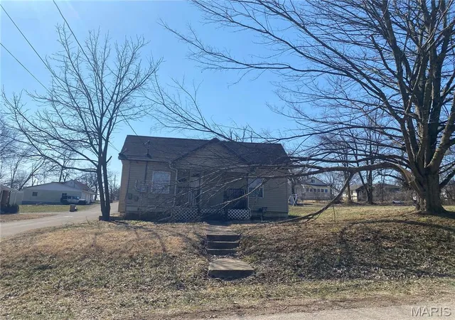 Photo 1 of Single Family Residence at 519 Albert St, Fredericktown, MO 63645 | MLS# MIS25021548 | | Sold on 2025-06-30