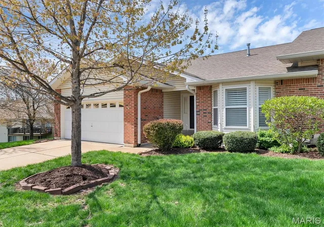 Photo 1 of Villa at 27 Biloxi Ct #43A, Saint Charles, MO 63303 | MLS# MIS25021554 | | Sold on 2025-04-30