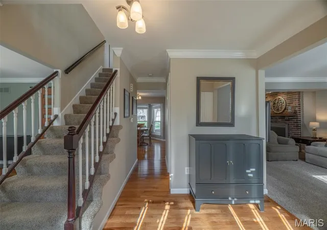 Photo 3 of Single Family Residence at 215 Copperwood Trl, Saint Charles, MO 63304 | MLS# MIS25021684 |  | Sold on 2025-05-07