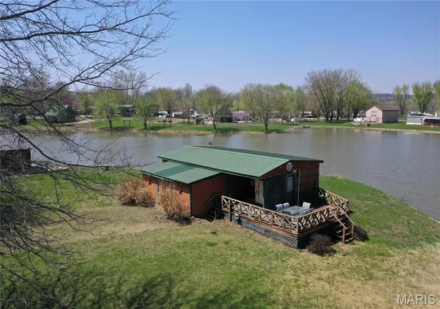 Photo 1 of Single Family Residence at 1920 Choctaw Path, Hermann, MO 65041 | MLS# MIS25021859 | | Sold on 2025-07-14