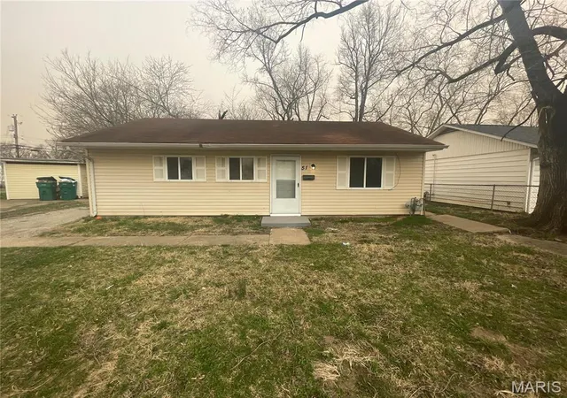 Single Family Residence at 51 Helen Ct, East Saint Louis, IL 62206 | MLS# MIS25021861 | | Sold on 2025-04-18