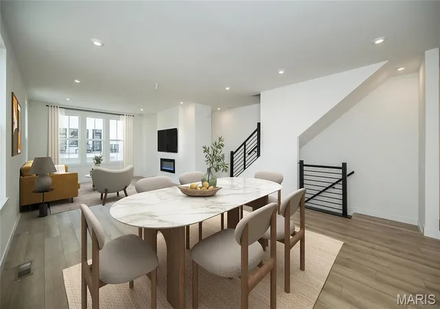 Photo 5 of Townhouse at 8904 Gateway Cir #41-808, Saint Louis, MO 63144 | MLS# MIS25021868 | | Sold on 2026-02-18