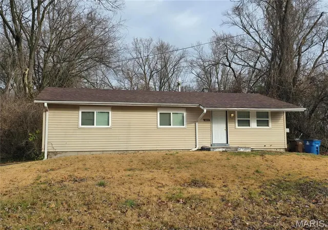 Photo 1 of Single Family Residence at 623 Tiffin Ave, Saint Louis, MO 63135 | MLS# MIS25021892 | | Sold on 2025-04-14