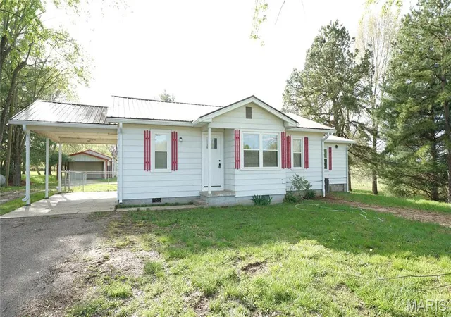 Photo 1 of Single family home for sale at 22717 State Hwy 25, Bloomfield, MO 63825 | MLS# MIS25021929 | Listing updated on 2025-08-22