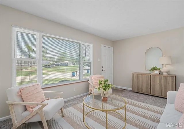 Photo 4 of Single Family Residence at 87 Buckley Meadows Dr, Saint Louis, MO 63125 | MLS# MIS25022133 | | Sold on 2025-06-10