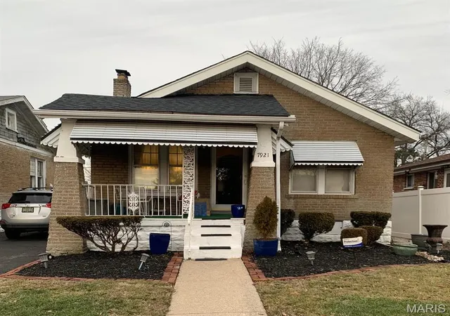 Photo 1 of Single Family Residence at 7921 W Bruno Ave, Saint Louis, MO 63117 | MLS# MIS25022162 | | Sold on 2025-05-05