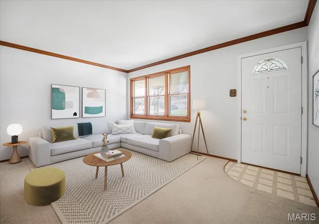 Photo 3 of Single Family Residence at 10924 Arctic Dr, Saint Louis, MO 63123 | MLS# MIS25022185 | | Sold on 2025-05-09