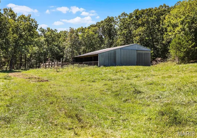 Photo 3 of Farm at 0 2354 Ac Tract #5 Horstman Rd, New Haven, MO 63068 | MLS# MIS25022238 | | Sold on 2025-08-14