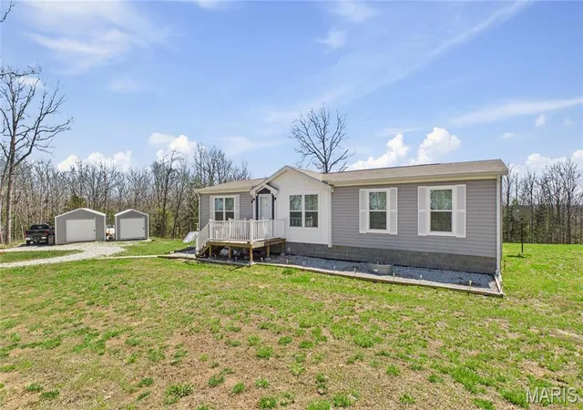 1st image of 5963 Hwy 17, Yukon, MO 65589 | MLS# MIS25022298