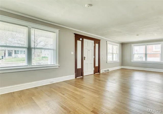 Photo 3 of Single Family Residence at 8308 Madison Ave, Saint Louis, MO 63114 | MLS# MIS25022322 |  | Sold on 2025-05-01