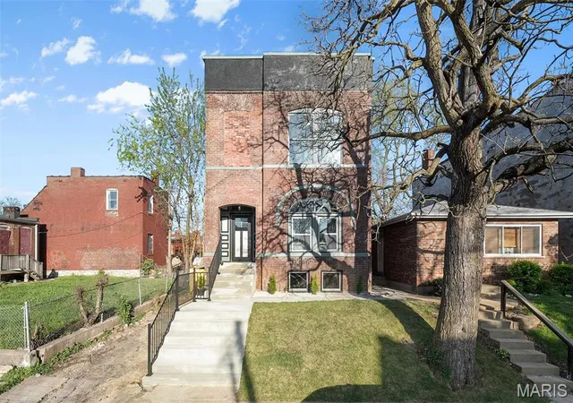 Photo 1 of Single Family Residence at 3410 Nebraska Ave, Saint Louis, MO 63118 | MLS# MIS25022368 | | Sold on 2025-07-07
