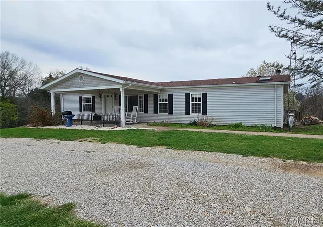 Photo 1 of Single Family Residence at 1099 Blue Ridge Rd, Auxvasse, MO 65231 | MLS# MIS25022437 |  | Sold on 2025-06-23