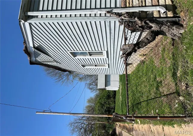 Photo 1 of Single Family Residence at 1821 Northfield Dr, Saint Louis, MO 63114 | MLS# MIS25022507 |  | Sold on 2025-06-20