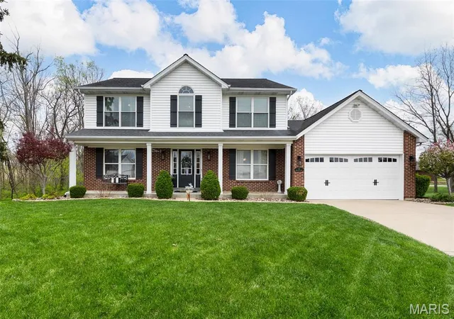 Photo 1 of Single Family Residence at 21 Deer Park Ct, Saint Peters, MO 63304 | MLS# MIS25022512 |  | Sold on 2025-05-13