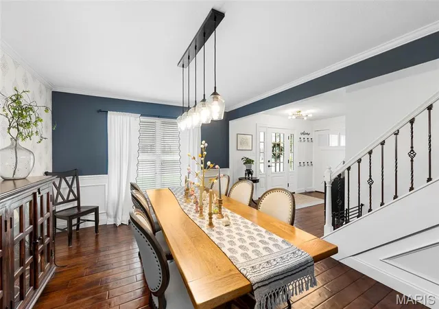 Photo 4 of Single Family Residence at 21 Deer Park Ct, Saint Peters, MO 63304 | MLS# MIS25022512 |  | Sold on 2025-05-13