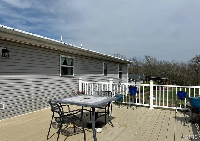 Photo 4 of Single Family Residence at 404 Crystal Ln, Rosebud, MO 63091 | MLS# MIS25022592 | | Sold on 2025-06-06