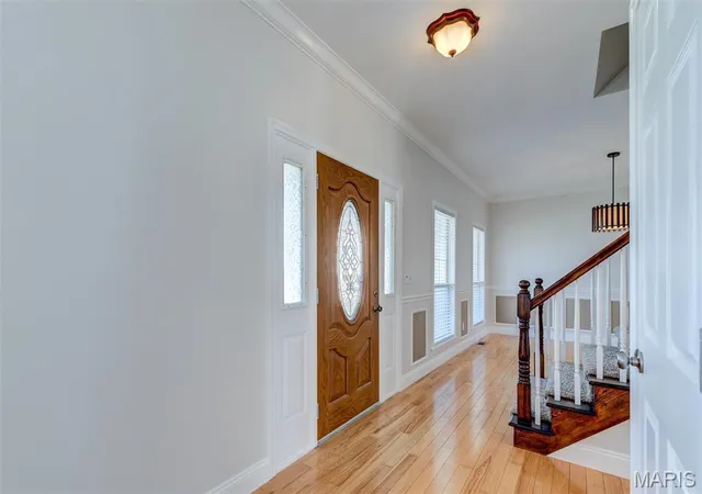 Photo 1 of Single Family Residence at 6 Clydesdale Ct, Saint Charles, MO 63304 | MLS# MIS25022613 |  | Sold on 2025-05-15