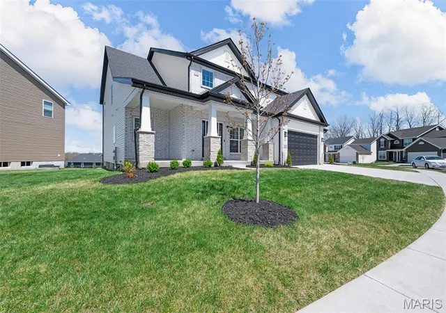 Photo 2 of Single Family Residence at 7475 Shadow Point Dr, Saint Louis, MO 63129 | MLS# MIS25023093 | | Sold on 2025-06-05