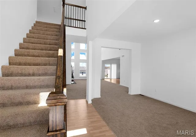 Photo 4 of Single Family Residence at 7475 Shadow Point Dr, Saint Louis, MO 63129 | MLS# MIS25023093 | | Sold on 2025-06-05