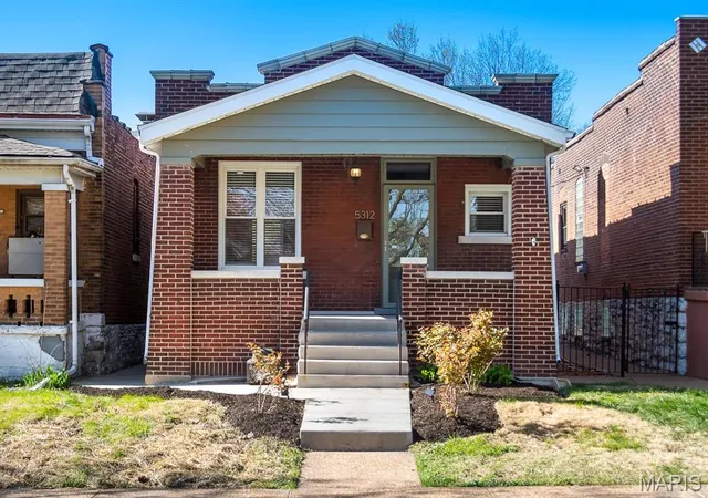 Single Family Residence at 5312 Reber Pl, Saint Louis, MO 63139 | MLS# MIS25023163 | | Sold on 2025-05-19