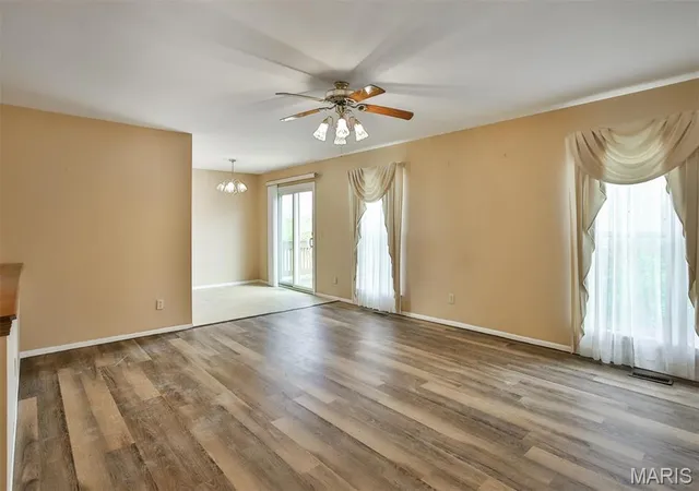 Photo 3 of Single Family Residence at 4 Mouser Dr, Saint Charles, MO 63304 | MLS# MIS25023229 | | Sold on 2025-05-09