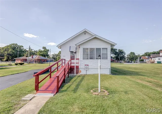 Photo 1 of Single Family Residence at 2925 Louisiana Blvd, East Saint Louis, IL 62205 | MLS# MIS25023248 |  | Sold on 2025-06-24