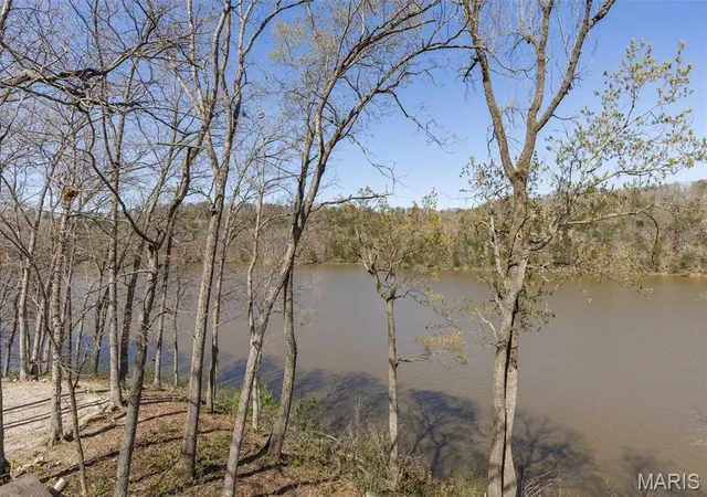 Photo 1 of Single Family Residence at 13224 Crow Ln, Sainte Genevieve, MO 63670 | MLS# MIS25023566 | | Sold on 2025-09-19