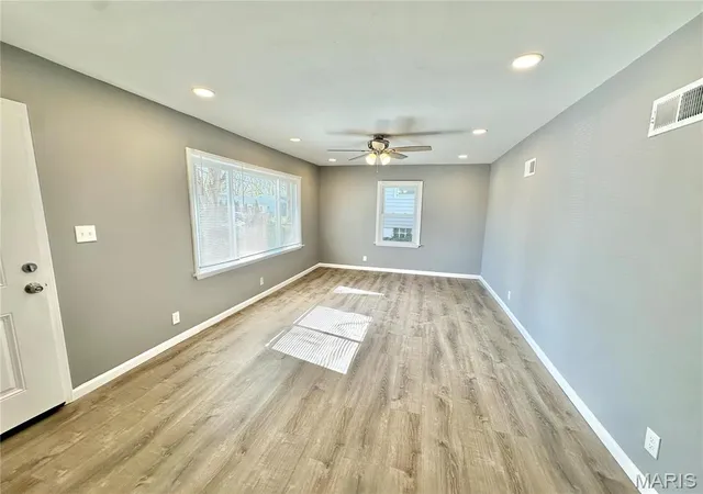 Photo 2 of Single Family Residence at 3345 Suncrest Ave, Saint Louis, MO 63114 | MLS# MIS25023833 | | Sold on 2025-07-31