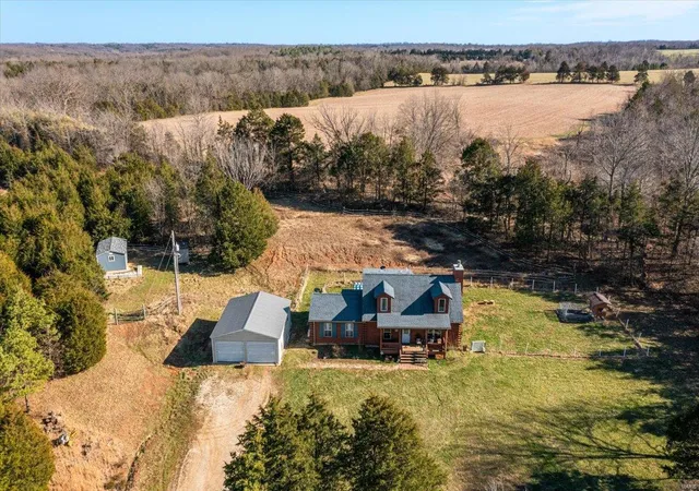 Single Family Residence at 1224 Twinleaf Cir, Saint Peters, MO 63376 | MLS# MIS25023925 | | Sold on 2025-05-29