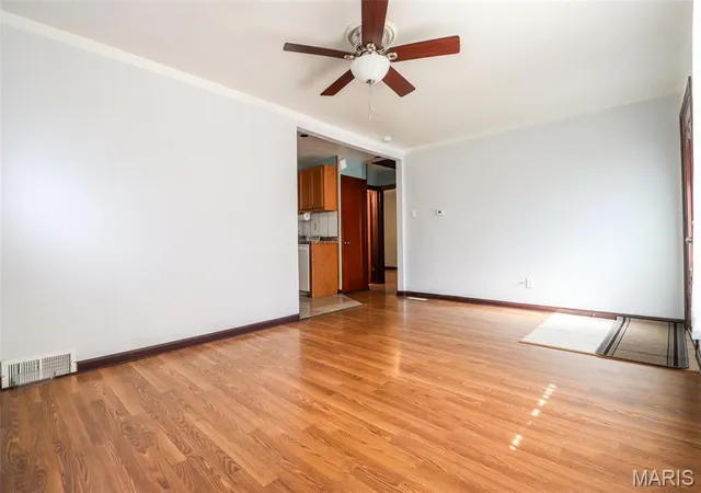Photo 2 of Single Family Residence at 9533 Mackenzie Rd, Saint Louis, MO 63123 | MLS# MIS25024126 | | Sold on 2025-06-02