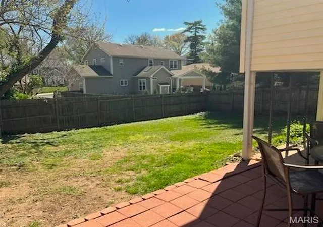 5th image of 966 N Geyer Rd, Saint Louis, MO 63122 | MLS# MIS25024294