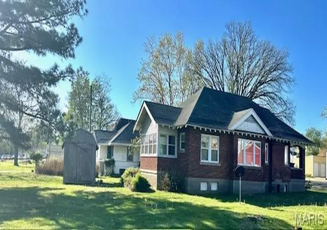 Photo 2 of Single Family Residence at 102 Railroad St, Marble Hill, MO 63764 | MLS# MIS25024368 |  | Sold on 2025-05-27