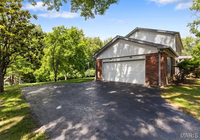 40th image of 14336 Bramblewood Ct, Chesterfield, MO 63017 | MLS# MIS25024427