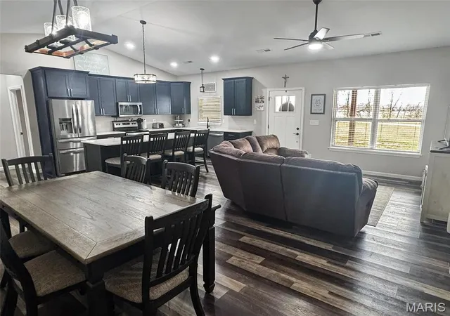 Photo 2 of Single Family Residence at 17900 Fletcher Lane, New London, MO 63459 | MLS# MIS25024431 | | Sold on 2025-09-12