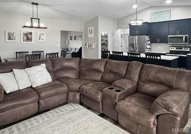 Photo 3 of Single Family Residence at 17900 Fletcher Lane, New London, MO 63459 | MLS# MIS25024431 | | Sold on 2025-09-12