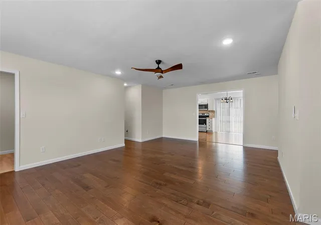 Photo 3 of Single Family Residence at 112 Tupelo St, Advance, MO 63730 | MLS# MIS25024460 | | Sold on 2025-07-17