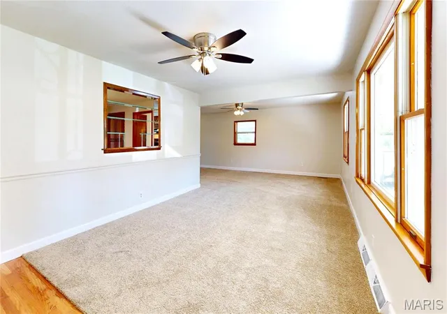 Photo 2 of Single Family Residence at 278 Diekamp Ln, Saint Charles, MO 63303 | MLS# MIS25024584 |  | Sold on 2025-05-27