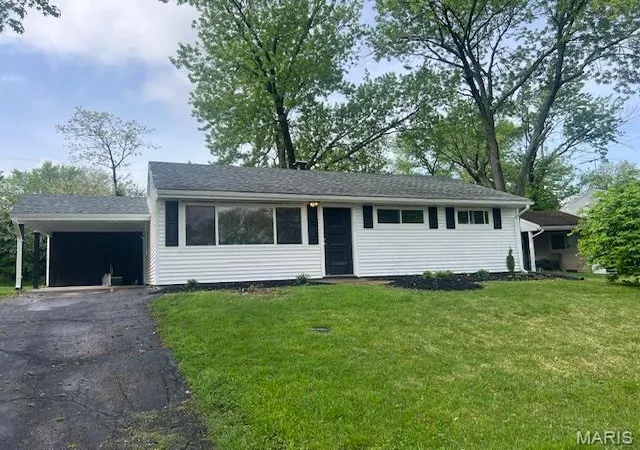 Single Family Residence at 7812 Atherstone Dr, Saint Louis, MO 63121 | MLS# MIS25024749 | | Sold on 2025-06-10