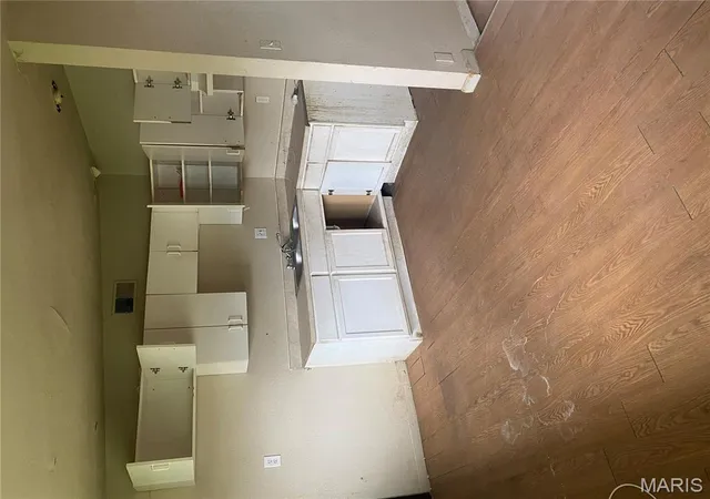 Photo 4 of Single Family Residence at 8300 Hatina Dr, Saint Louis, MO 63134 | MLS# MIS25024889 | | Sold on 2025-05-29