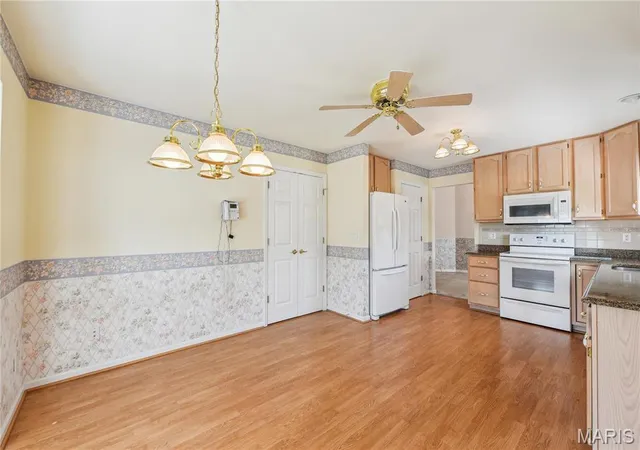 Photo 3 of Villa at 28 Bardstown Ct #36D, Saint Charles, MO 63303 | MLS# MIS25024957 | | Sold on 2025-06-20