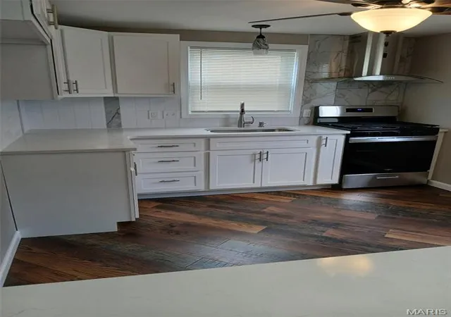 Photo 1 of Single Family Residence at 9550 Flora Ave, Saint Louis, MO 63114 | MLS# MIS25025067 | | Sold on 2025-09-17