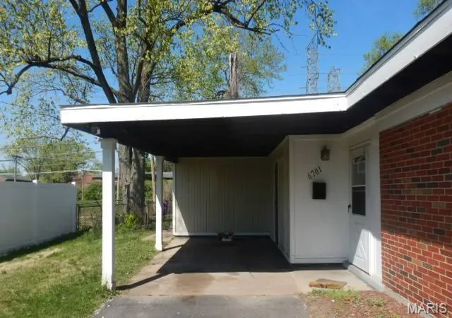 Photo 1 of Single Family Residence at 6701 Alder Ave, Saint Louis, MO 63134 | MLS# MIS25025108 | | Sold on 2025-08-14