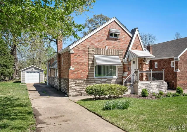 Photo 1 of Single Family Residence at 9012 Rosemary Ave, Saint Louis, MO 63123 | MLS# MIS25025147 | | Sold on 2025-07-31