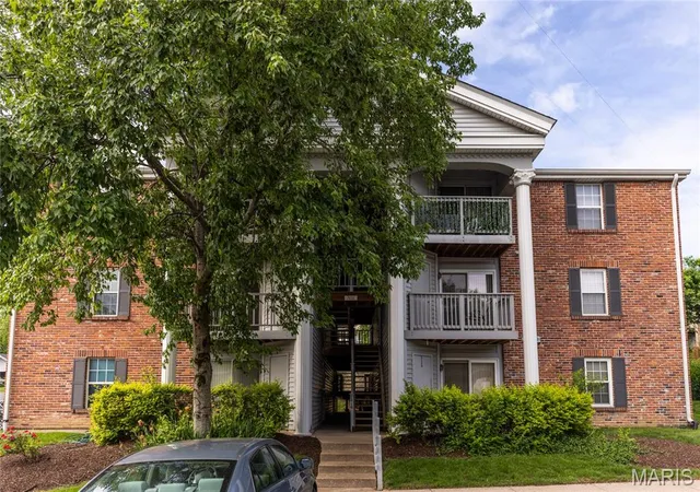 Photo 1 of Condominium at 7416 Triwoods Dr #A, Saint Louis, MO 63119 | MLS# MIS25025238 | | Sold on 2025-10-22